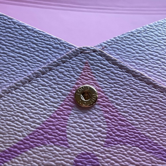 SOLD! Louis Vuitton Large Kirigami Sunrise Pastel - Picture 7 of 7